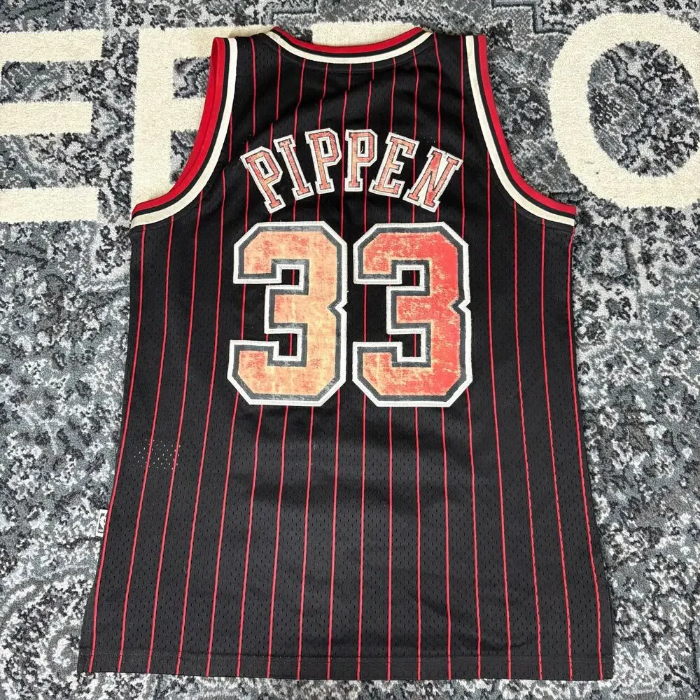 Adidas NBA Chicago Bulls Scottie Pippen #33 Basketball Jersey Men's‎ Size S